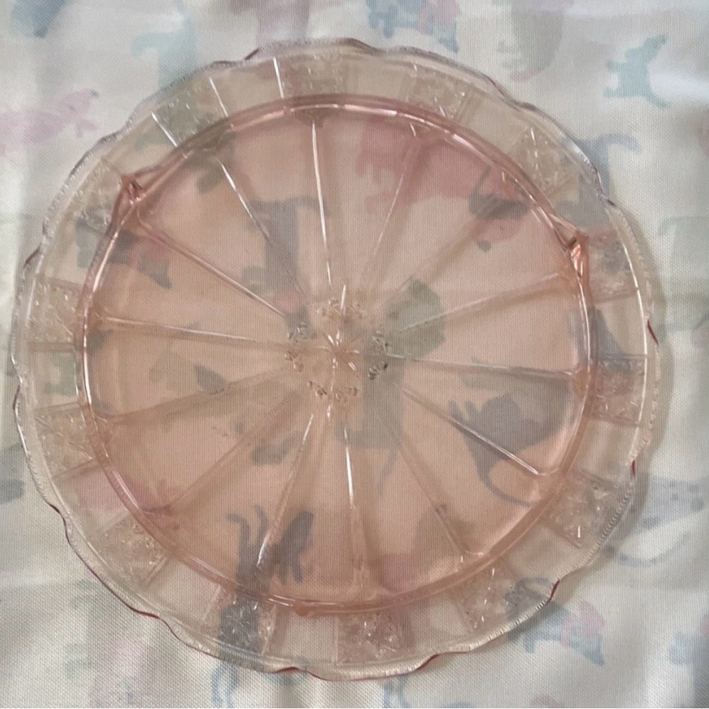 Decorative Pink Glass Serving Plate - Elegant Home Dining - Picture 3 of 5